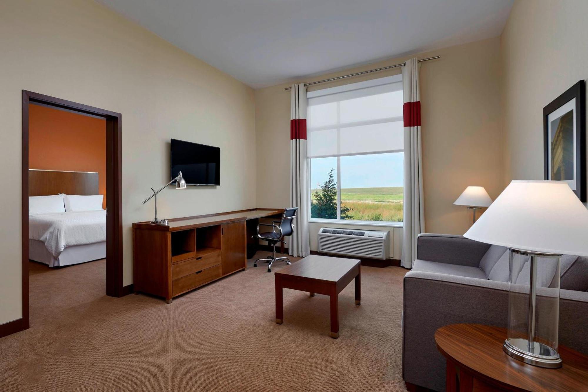 โฟร์พอยต์ บาย เชอราตัน แกรนด์ แพรรี Hotel แกรนด์แพร์รี ภายนอก รูปภาพ